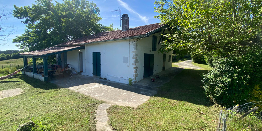 maison à ST PIERRE D IRUBE (64990)